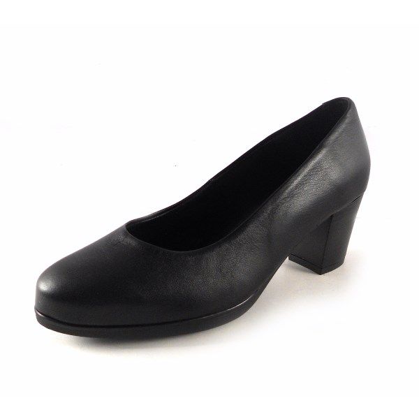 Zapatos de salón en suave y tacón Valeria's color negro