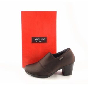 Zapatos con tacón Nature Shoes lycra hidrofugada color marrón