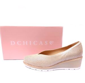 Zapatos de cuña D’CHICAS en piel fantasia color crema